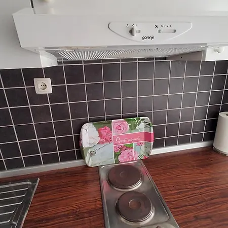 Holidays Budget 12 Appartamento *