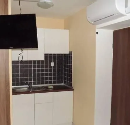 Appartement Holidays Budget 12 Split