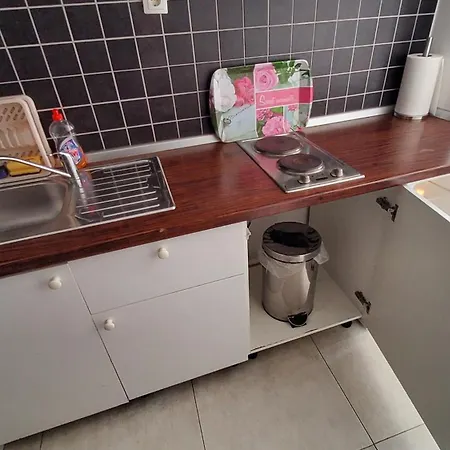 Holidays Budget 12 Appartement *